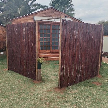 קרוגרסדורפ The Olive Branch Cabins מראה חיצוני תמונה